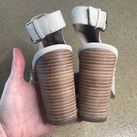 Caslon Martin Leather Open Toe Slingback Sandals 7 Bone - Picture 9 of 16